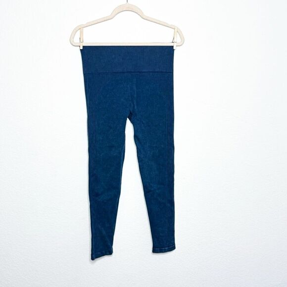 Spanx Women's High-Waist Seamless Denim Leggings Size XL - Picture 4 of 8